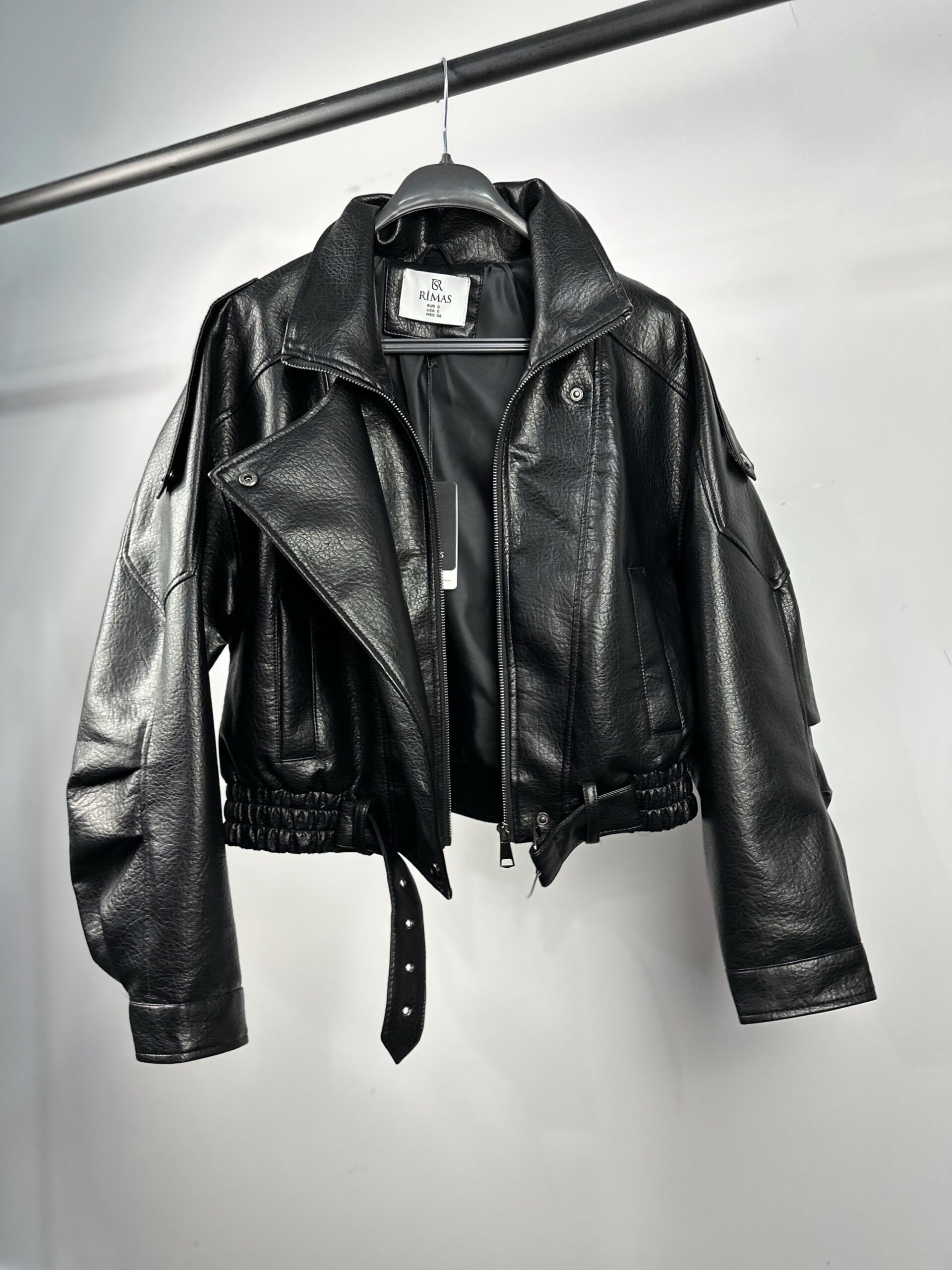 Дамско черно кожено яке -модерно късо biker яке с колан - Image 13